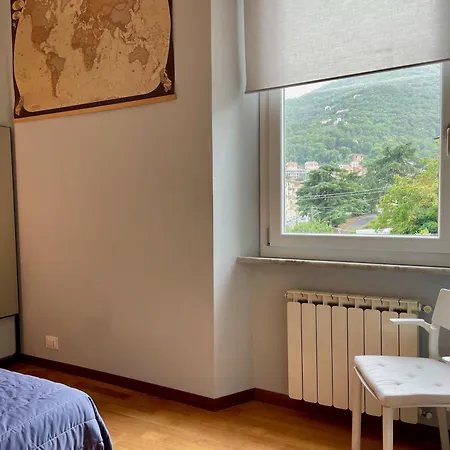 招待所 Evy's 斯培西亚