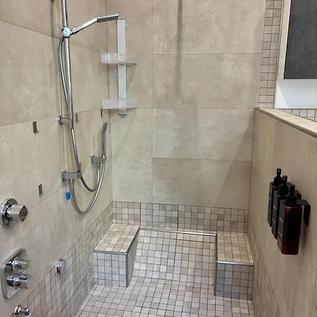 Evy's * 斯培西亚