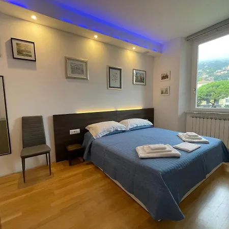 Evy's Guest house
