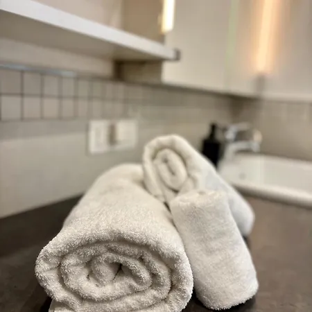 Evy's בית הארחה