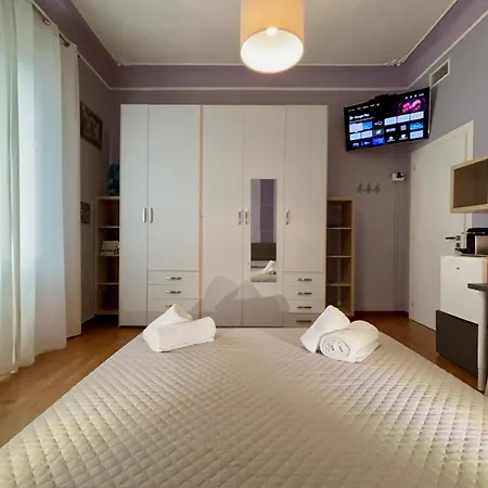 Evy's Guest house