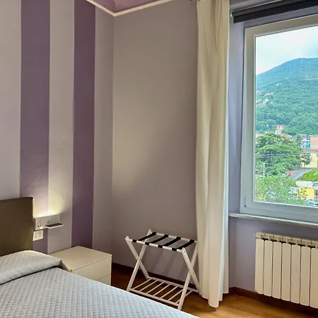 Evy's Guest house *